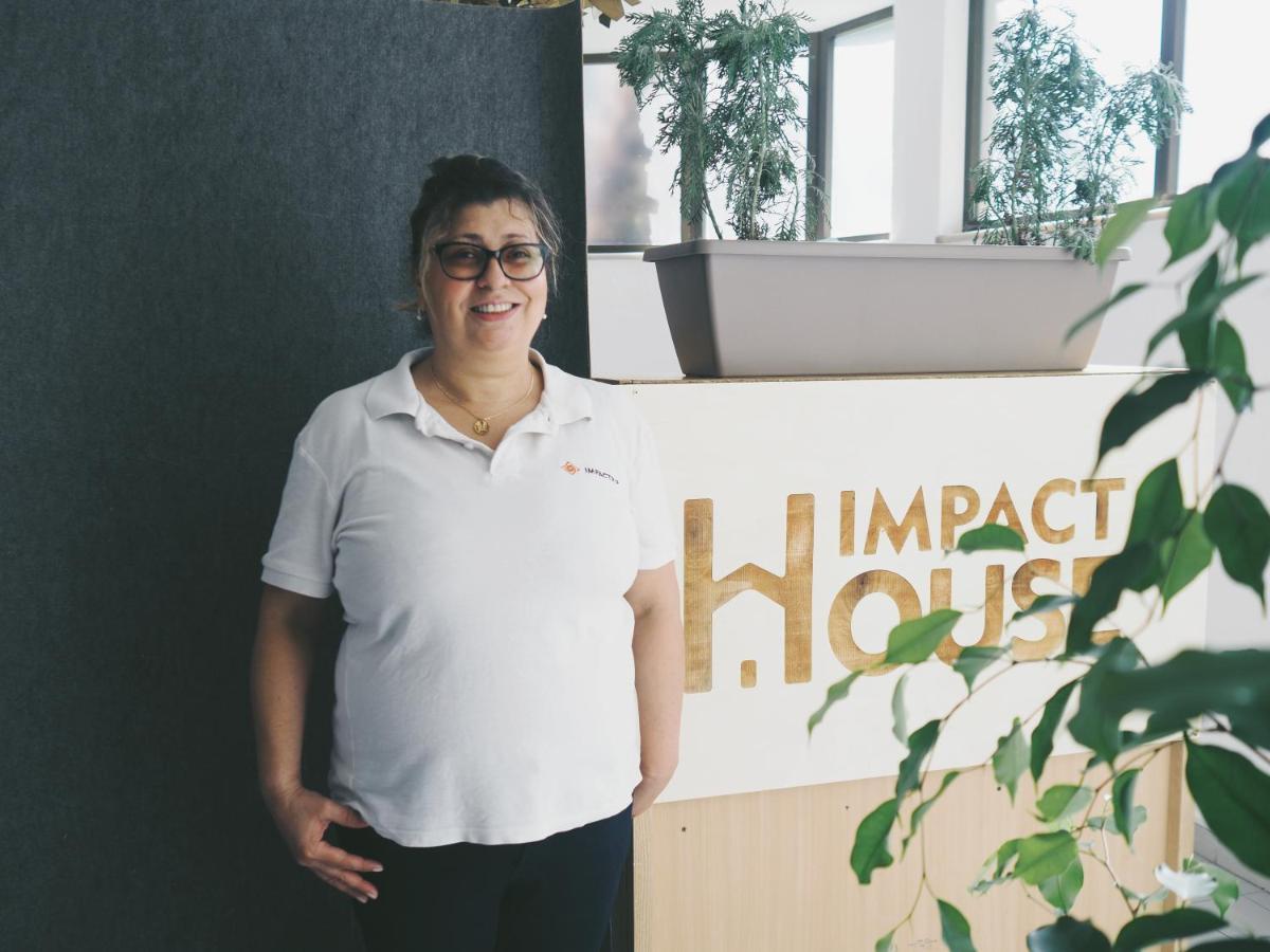 Impact House Belem Hostel Lisbon Exterior photo