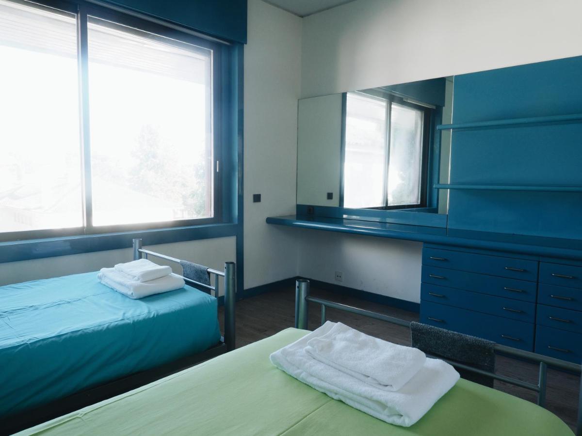 Impact House Belem Hostel Lisbon Exterior photo